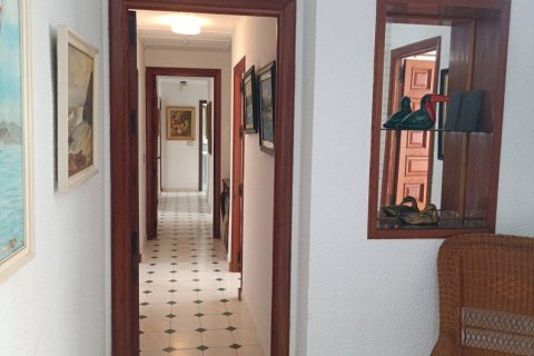 Villa for sale in Dehesa De Campoamor, Alicante, Spain 4 bedrooms, 212 sq.m. No. 155697 - photo 9