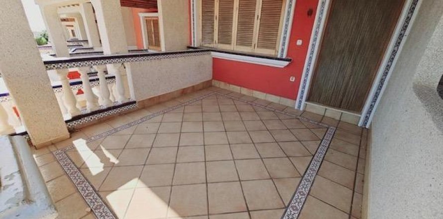 Villa Guardamar del Segura, Alicante, Spānijā 4 istabas, 113 m2 Nr. 155698