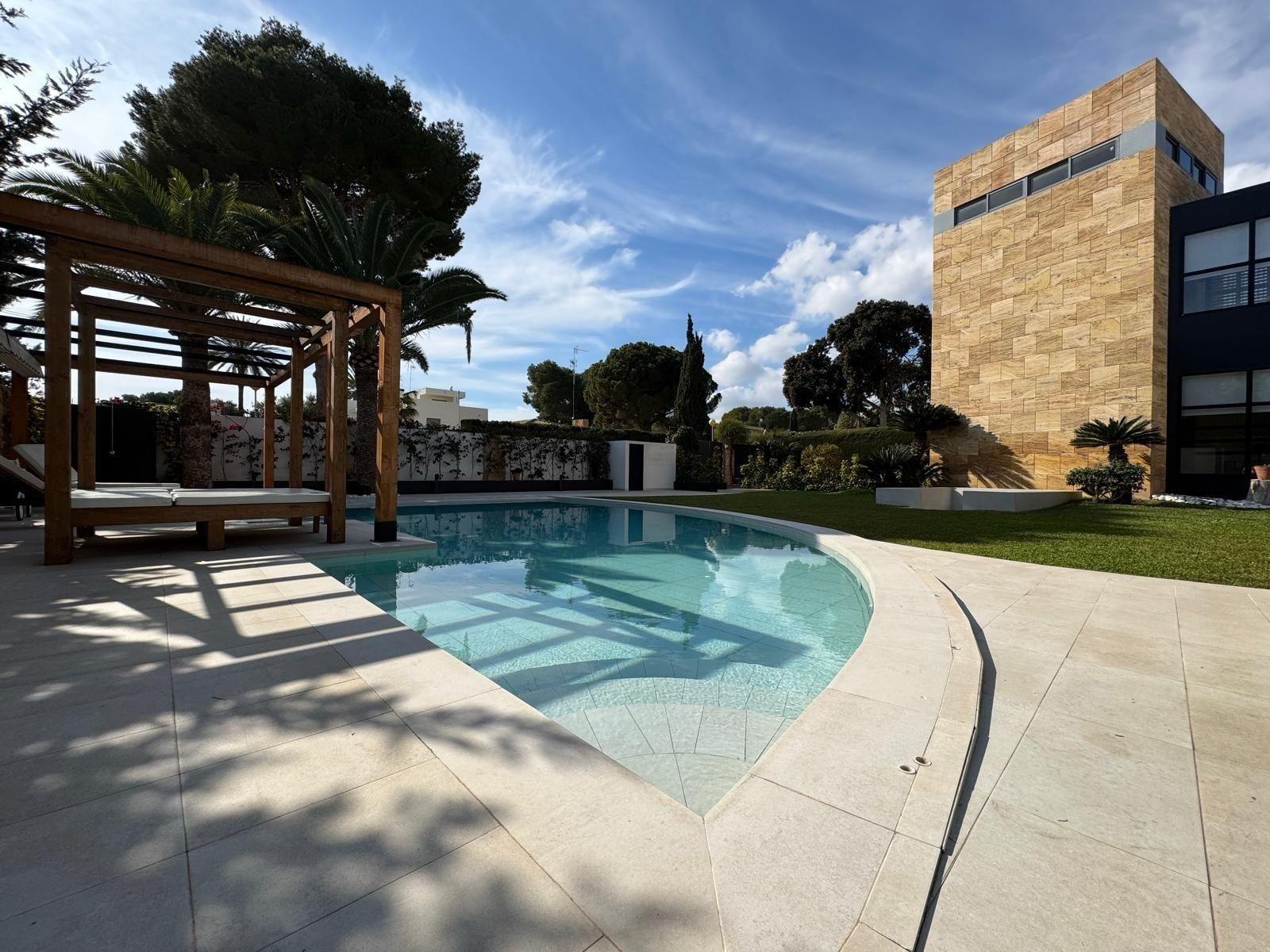 Huvila Dehesa De Campoamor, Alicante, Espanja 7 makuuhuonetta, 1059 m2 No. 155700