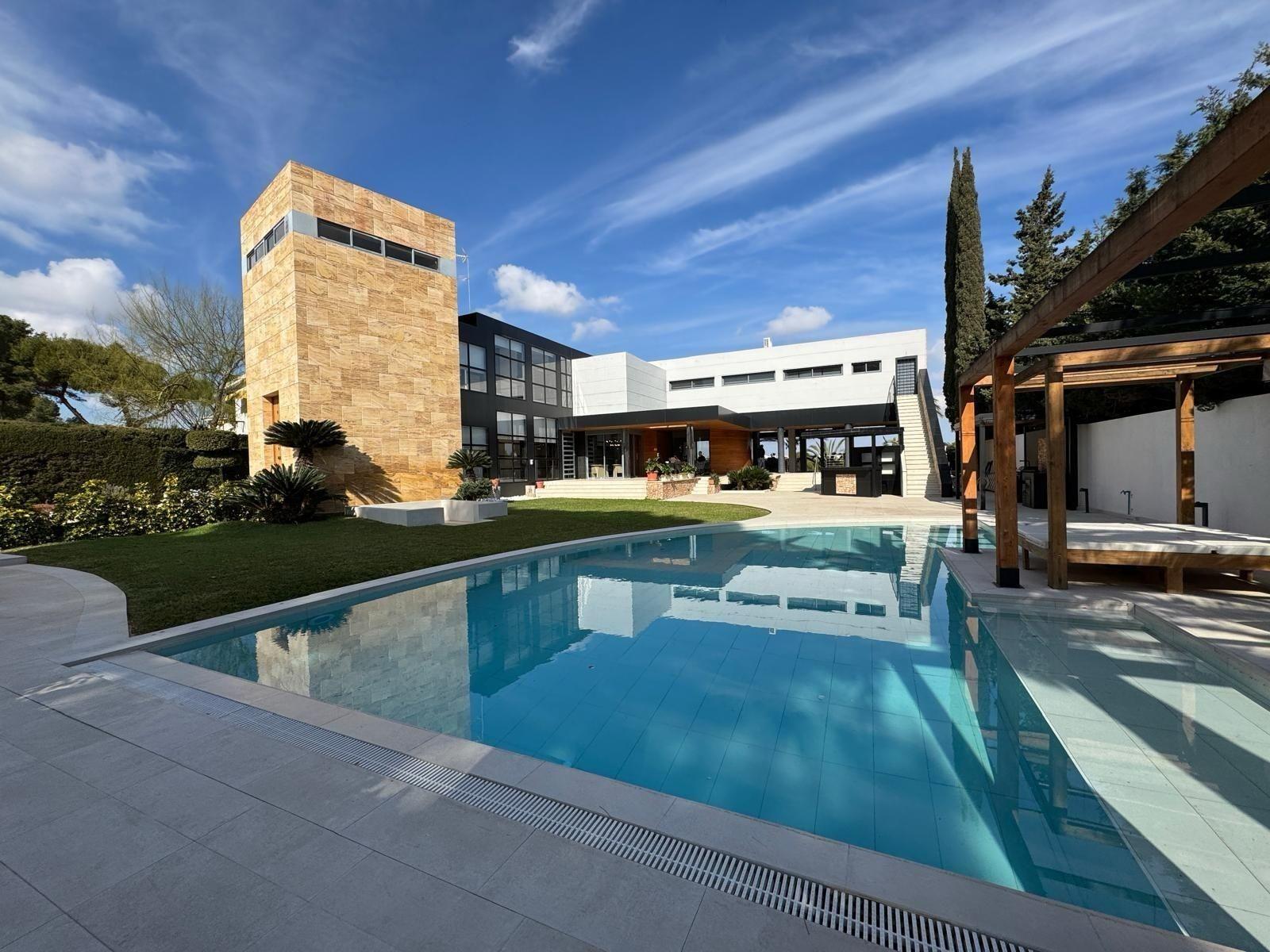 Huvila Dehesa De Campoamor, Alicante, Espanja 7 makuuhuonetta, 1059 m2 No. 155700
