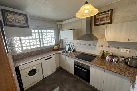 Apartament w Torrevieja, Alicante, Hiszpania 3 sypialnie, 101 mkw. nr 155695 – zdjęcie 7