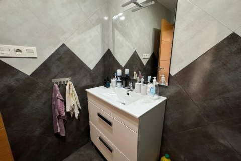 Apartament w Torrevieja, Alicante, Hiszpania 3 sypialnie, 101 mkw. nr 155695 – zdjęcie 16