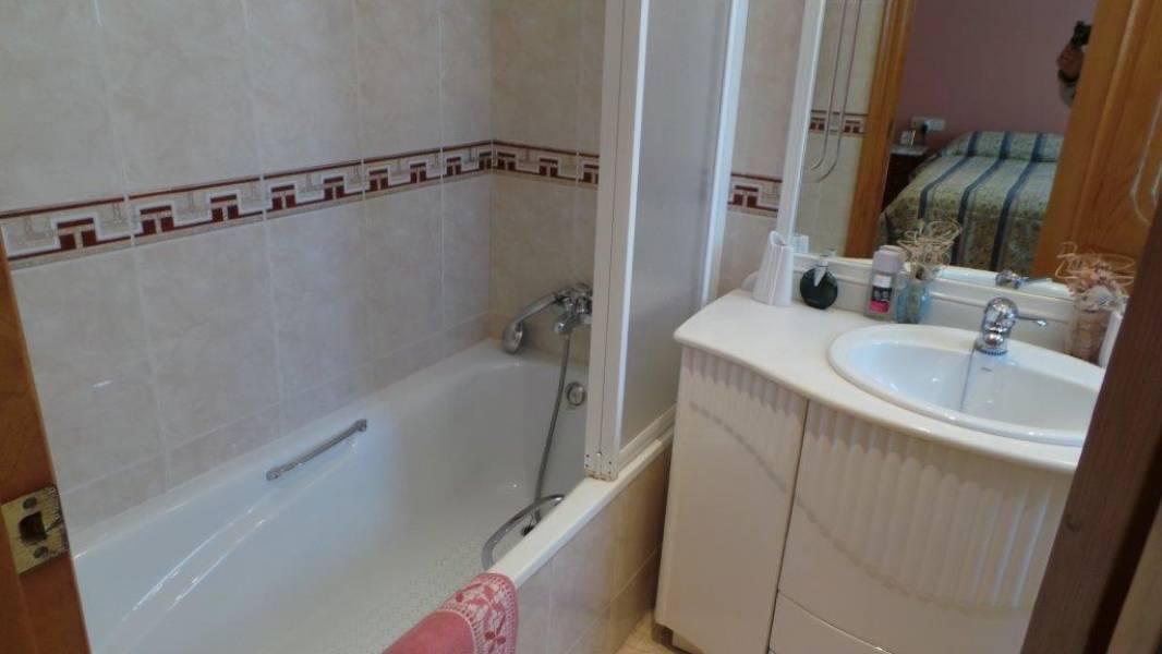 Villa Badalona, Barcelona, Spānijā 3 istabas, 314 m2 Nr. 133453