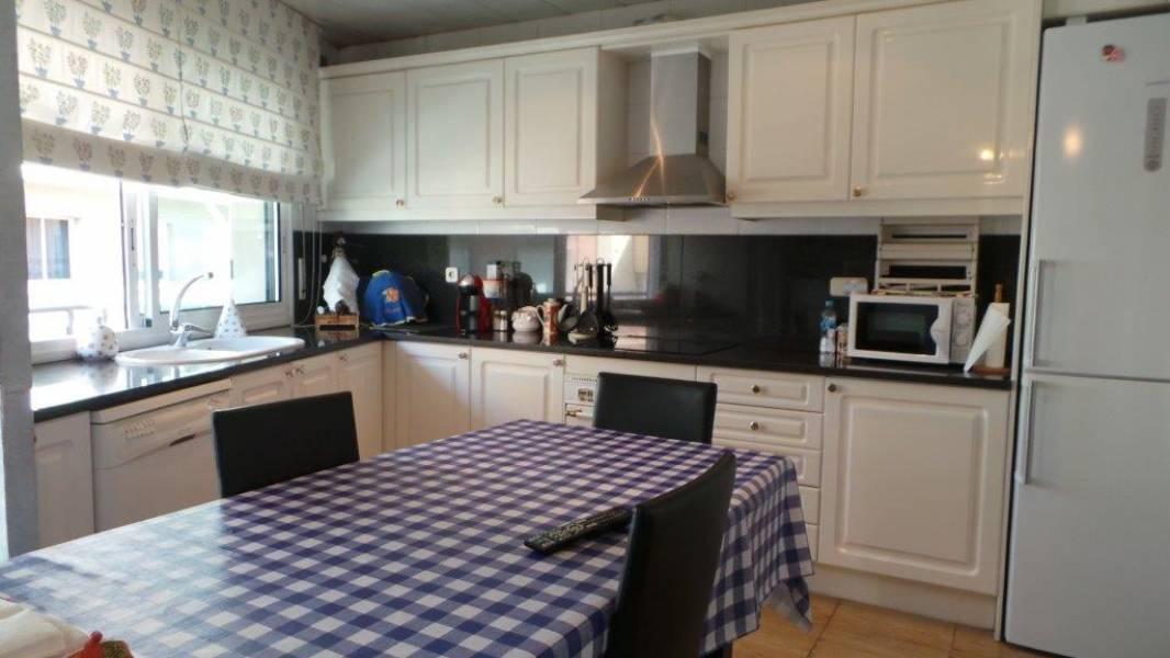 Villa Badalona, Barcelona, Spānijā 3 istabas, 314 m2 Nr. 133453