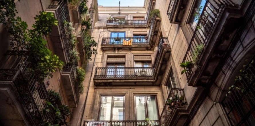 Commercial property Barcelona, Espagne No. 133455