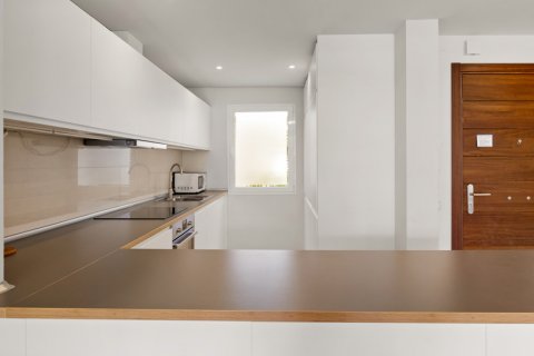 Apartment for sale Casares, A Coruna, Spain 2 bedrooms, 88 sq.m. No. 108219 - photo 10