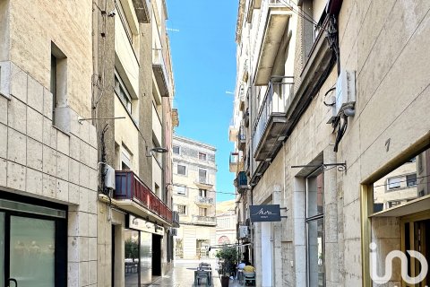 Proprietà commerciale a Tortosa, Tarragona, Spagna 300 mq. N° 153742