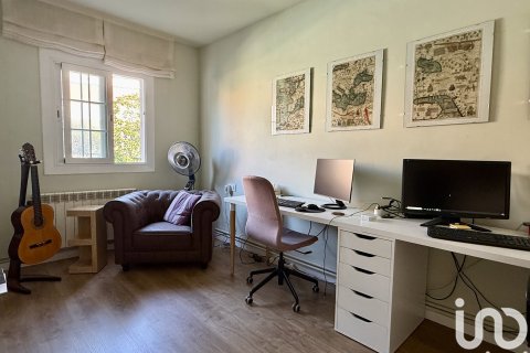 Dom w Sant Andreu de Llavaneres, Barcelona, Hiszpania 4 sypialnie, 196 mkw. nr 153739 – zdjęcie 17