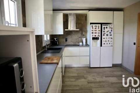 Hus till salu i Castellar Del Valles, Barcelona, Spanien 4 sovrum, 214 kvm. Nr. 153737 - foto 16