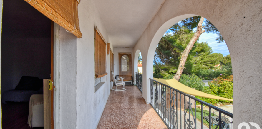 Дом в Дения, Аликанте, Испания 3 спальни, 179м2 №153740