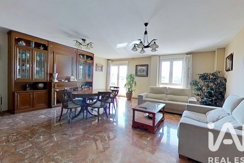 Penthäuser zum Verkauf in Vila-real, Castellon, Spanien 6 Schlafzimmer, 244 m2 Nr. 172276 - Foto 8