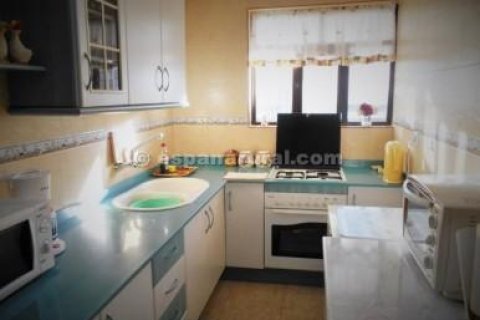 House for sale in Caniles, Granada, Spain 5 bedrooms, 202 sq.m. No. 184165 - photo 3