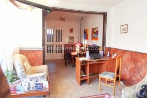 House for sale in Caniles, Granada, Spain 5 bedrooms, 202 sq.m. No. 184165 - photo 5