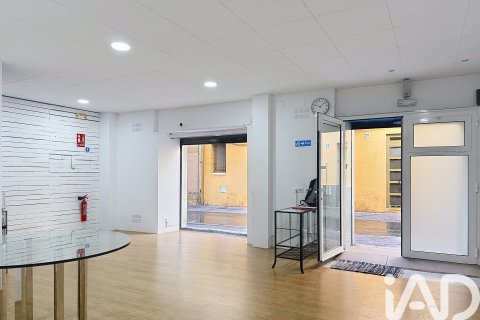Gewerbeimmobilien in Vilanova i la Geltru, Barcelona, Spanien 61 m2 Nr. 185379