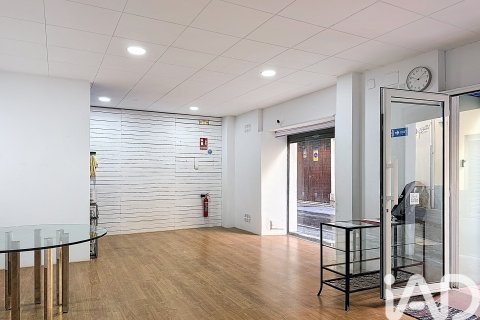 Продажа коммерческой недвижимости в Виланова-и-ла-Желтру, Барселона, Испания 61м2 №185379 - фото 4