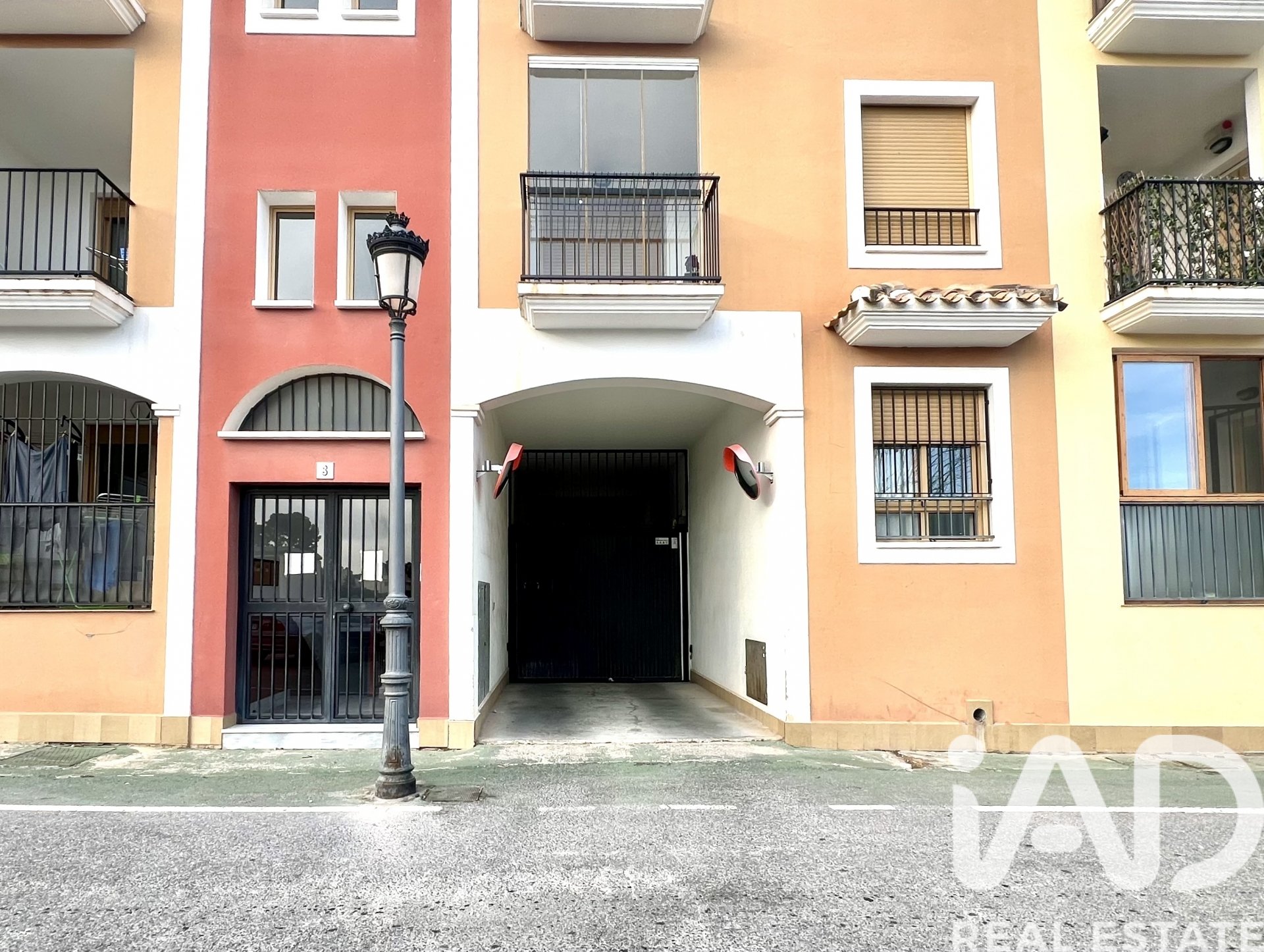 Garage in Polop, Alicante, Spain No. 185381