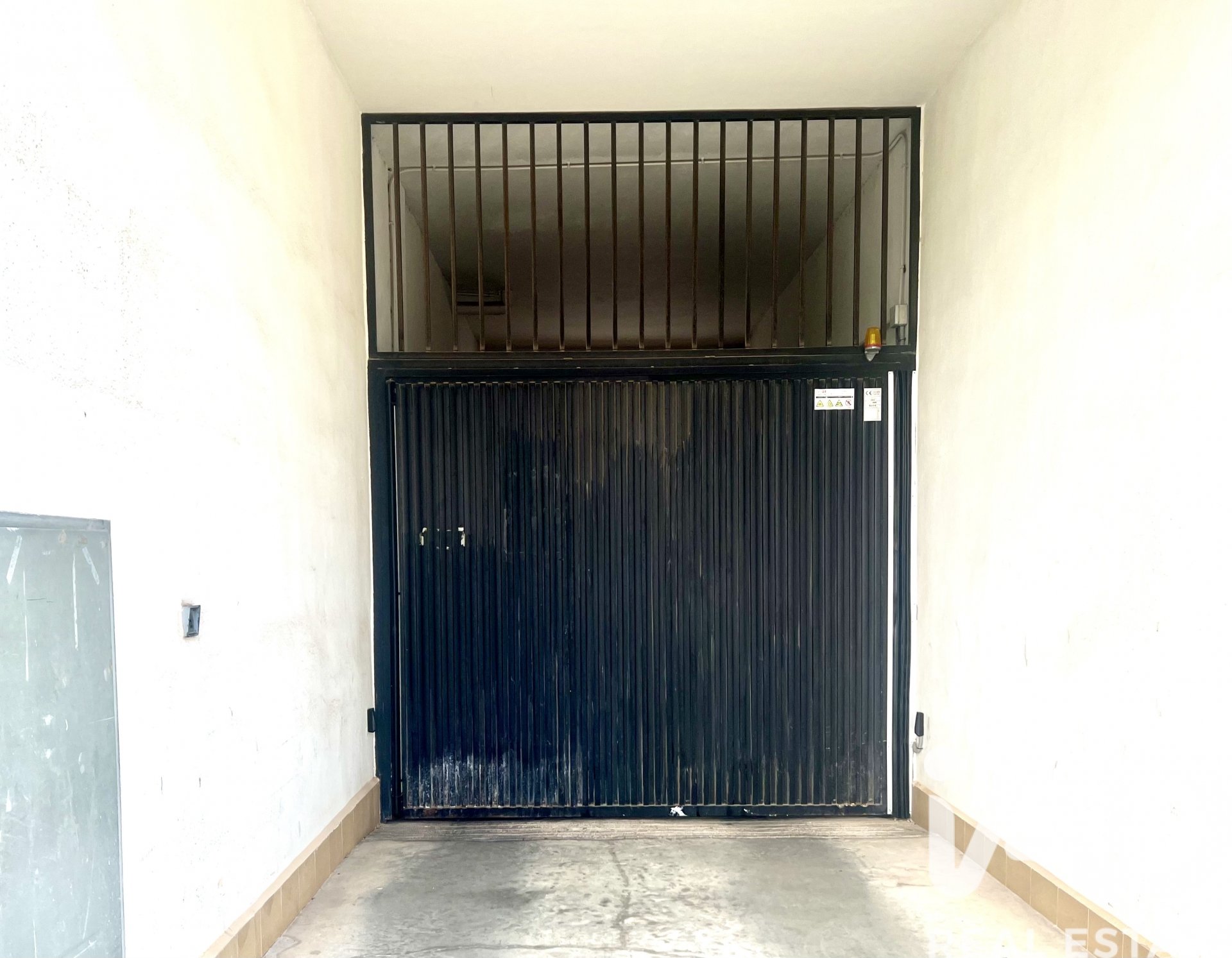 Garage in Polop, Alicante, Spain No. 185381