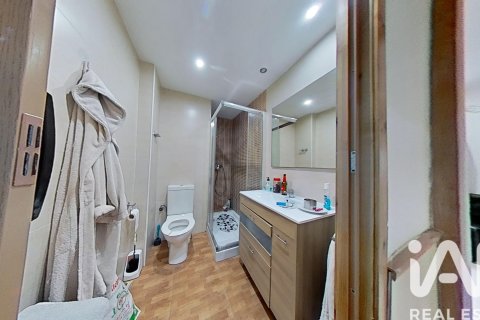 Apartment for sale in Salou, Tarragona, Spain 3 bedrooms, 80.49 sq.m. No. 185382 - photo 22