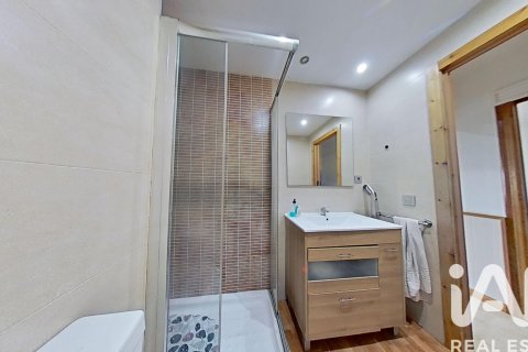 Apartment for sale in Salou, Tarragona, Spain 3 bedrooms, 80.49 sq.m. No. 185382 - photo 24