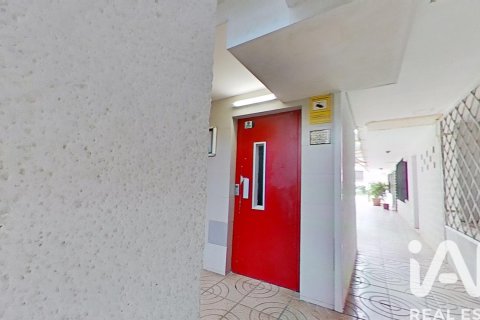 Apartment for sale in Salou, Tarragona, Spain 3 bedrooms, 80.49 sq.m. No. 185382 - photo 29