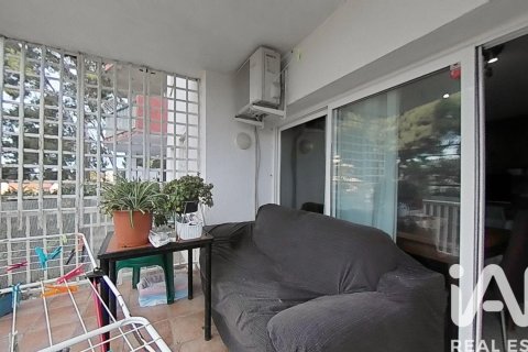 Apartment for sale in Salou, Tarragona, Spain 3 bedrooms, 80.49 sq.m. No. 185382 - photo 8