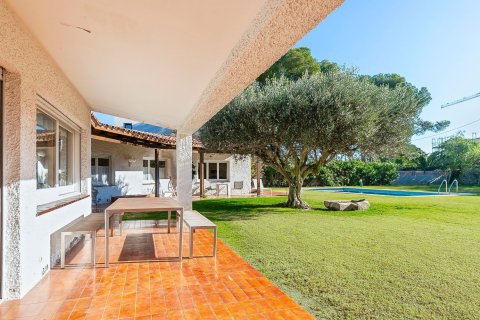 Casa in vendita a Sitges, Barcelona, Spagna 6 camere da letto, 390 mq. N° 161561 - foto 3