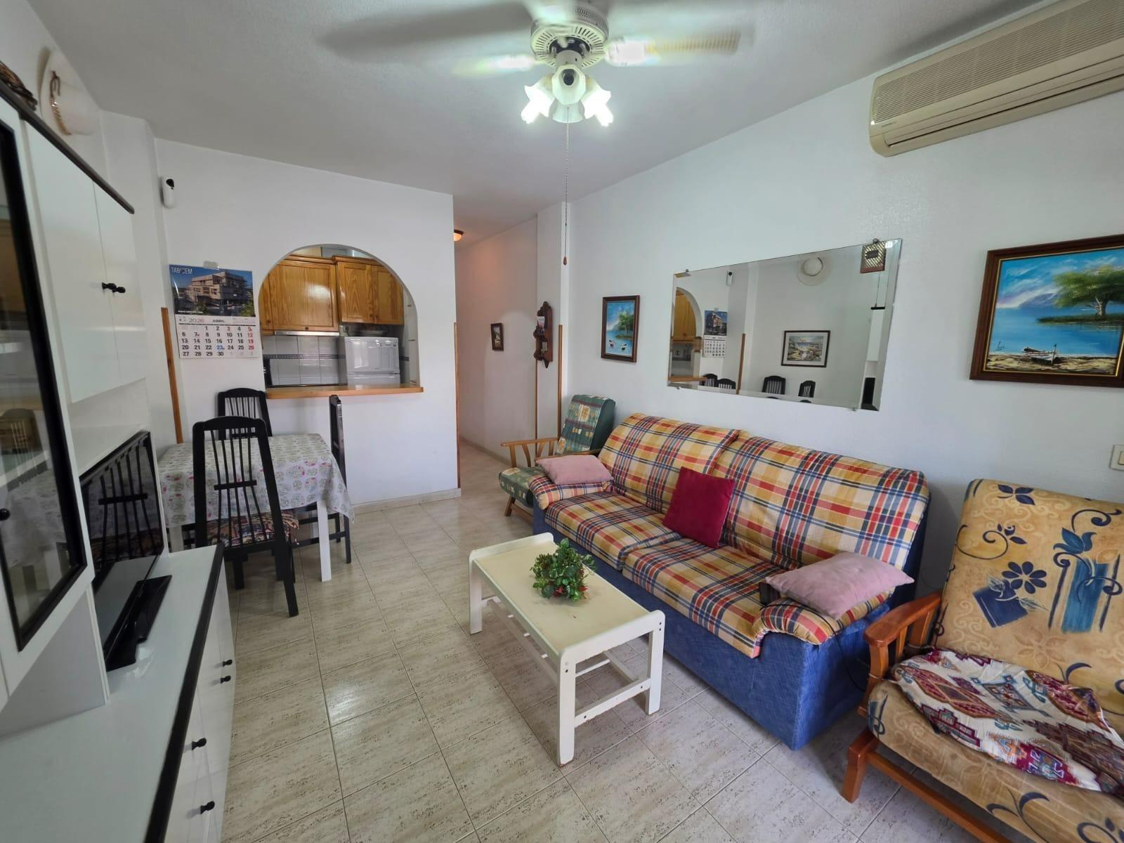 Apartamento en Guardamar del Segura, Alicante, España 2 dormitorios, 59 m2 No. 184295