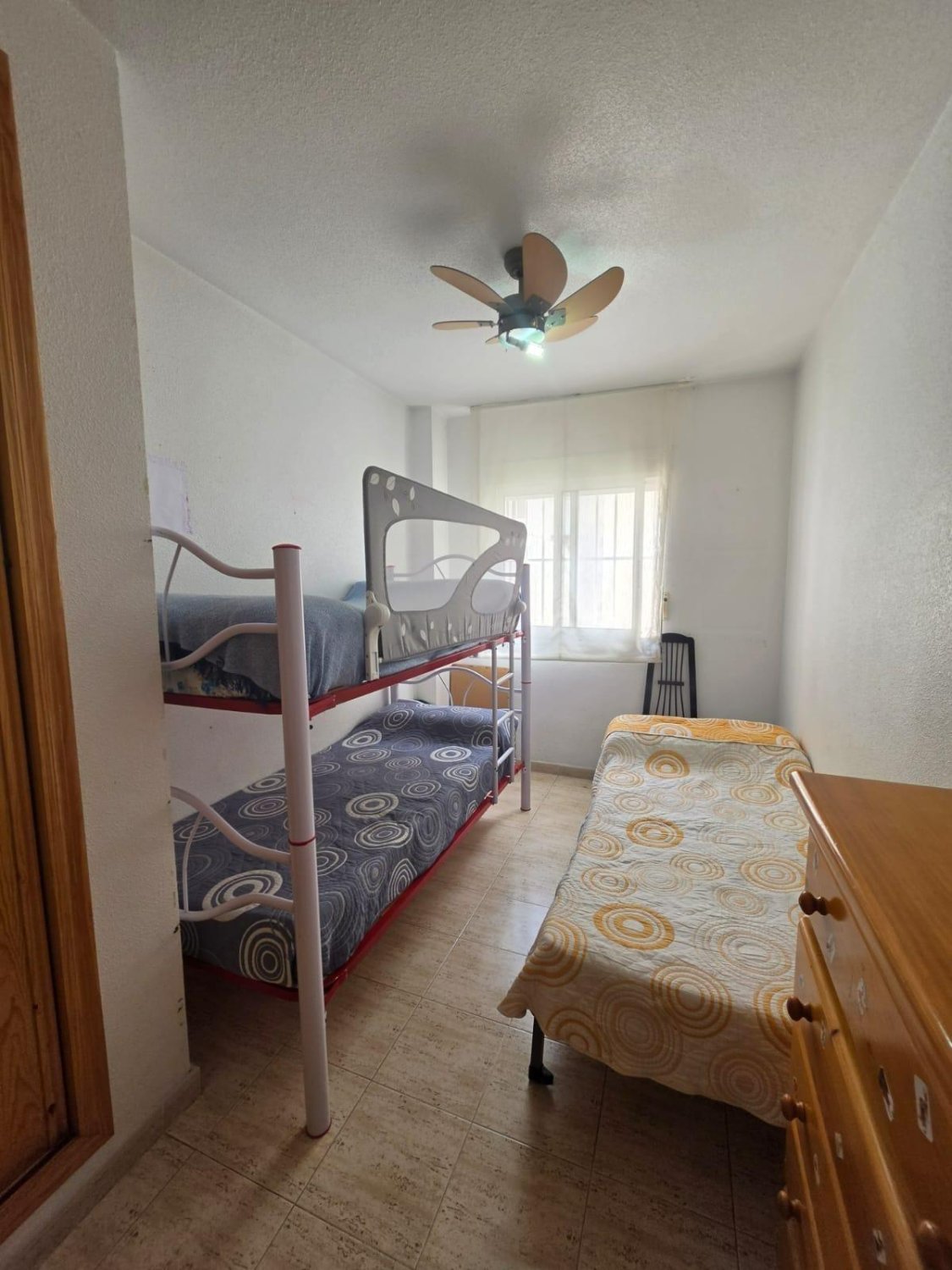 Apartamento en Guardamar del Segura, Alicante, España 2 dormitorios, 59 m2 No. 184295