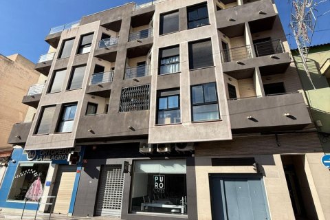 Wohnung zum Verkauf in Torrevieja, Alicante, Spanien 2 Schlafzimmer, 76 m2 Nr. 184293 - Foto 2