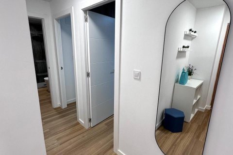 Apartment for sale in Torrevieja, Alicante, Spain 2 bedrooms, 110 sq.m. No. 184291 - photo 9