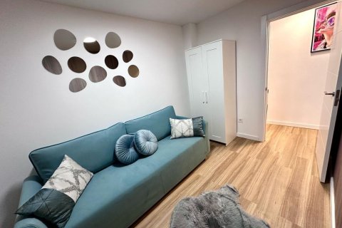 Apartment for sale in Torrevieja, Alicante, Spain 2 bedrooms, 110 sq.m. No. 184291 - photo 13