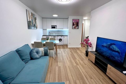 Apartment for sale in Torrevieja, Alicante, Spain 2 bedrooms, 110 sq.m. No. 184291 - photo 28