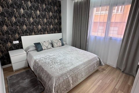 Apartment for sale in Torrevieja, Alicante, Spain 2 bedrooms, 110 sq.m. No. 184291 - photo 24