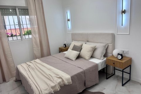 Apartment à vendre à Torrevieja, Alicante, Espagne, 1 chambre, 51 m2 No. 184292 - photo 12