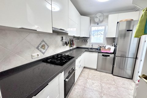 Casa adosada en venta en Playa Flamenca II, Alicante, España 5 dormitorios, 103 m2 No. 156088 - foto 7