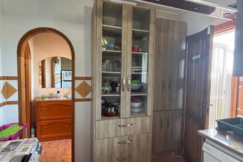 Townhouse zum Verkauf in Punta Prima, Alicante, Spanien 2 Schlafzimmer, 80 m2 Nr. 156090 - Foto 9