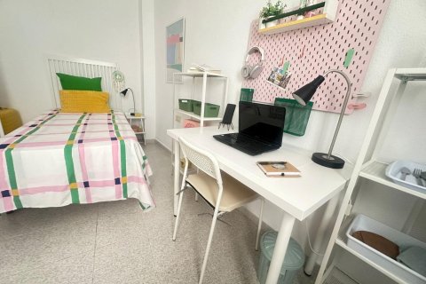 Продажа квартиры в Аликанте, Испания 1 спальня, 113м2 №142392 - фото 19