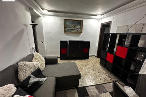 Apartment for rent in Valencia, Spain 2 bedrooms, 71 sq.m. No. 142391 - photo 2