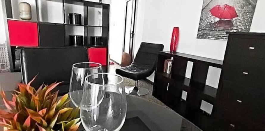 Apartment in Valencia, Spain 2 bedrooms, 71 sq.m. No. 142391