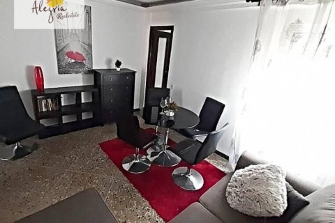 Apartment for rent in Valencia, Spain 2 bedrooms, 71 sq.m. No. 142391 - photo 3