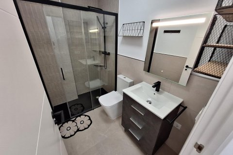 Huoneisto vuokrattavana Torrevieja, Alicante, Espanja, 1 makuuhuone, 84 m2 No. 142395 - kuva 5