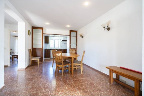 Huvila myytävänä Es Castell, Menorca, Espanja, 5 makuuhuonetta, 135 m2 No. 147587 - kuva 5