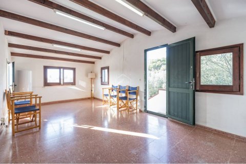 Huvila myytävänä Es Castell, Menorca, Espanja, 5 makuuhuonetta, 135 m2 No. 147587 - kuva 13