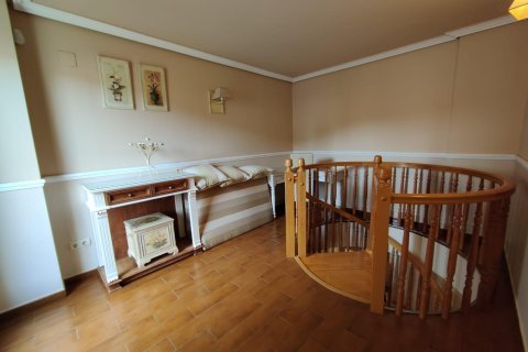 Kattohuoneisto vuokrattavana Villajoyosa, Alicante, Espanja, 3 makuuhuonetta, 140 m2 No. 147585 - kuva 21