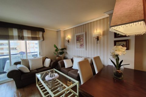 Kattohuoneisto vuokrattavana Villajoyosa, Alicante, Espanja, 3 makuuhuonetta, 140 m2 No. 147585 - kuva 10