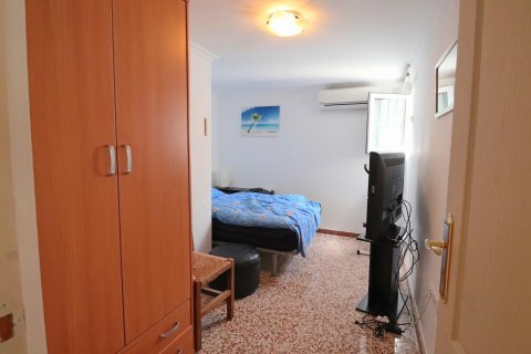 Villa till salu La Nucia, Alicante, Spanien 4 sovrum, 215 kvm. Nr. 135691 - foto 13