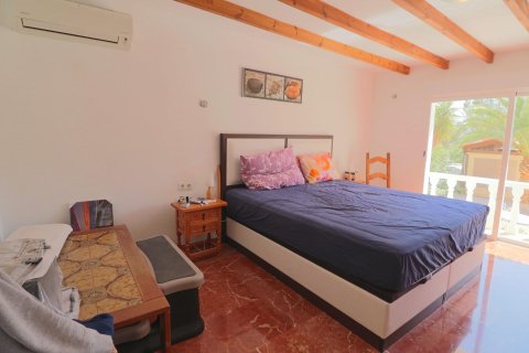 Villa till salu La Nucia, Alicante, Spanien 4 sovrum, 215 kvm. Nr. 135691 - foto 19