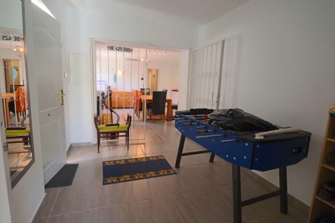 Villa till salu La Nucia, Alicante, Spanien 4 sovrum, 215 kvm. Nr. 135691 - foto 25