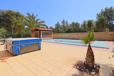 Villa till salu La Nucia, Alicante, Spanien 4 sovrum, 215 kvm. Nr. 135691 - foto 4