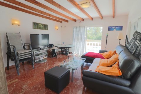 Villa till salu La Nucia, Alicante, Spanien 4 sovrum, 215 kvm. Nr. 135691 - foto 17